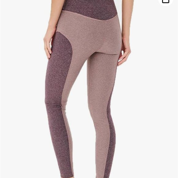 Nike Sculpt Hyper Tight Fit High Rise Training Tights Mauve/Burgundy Small - Picture 2 of 8